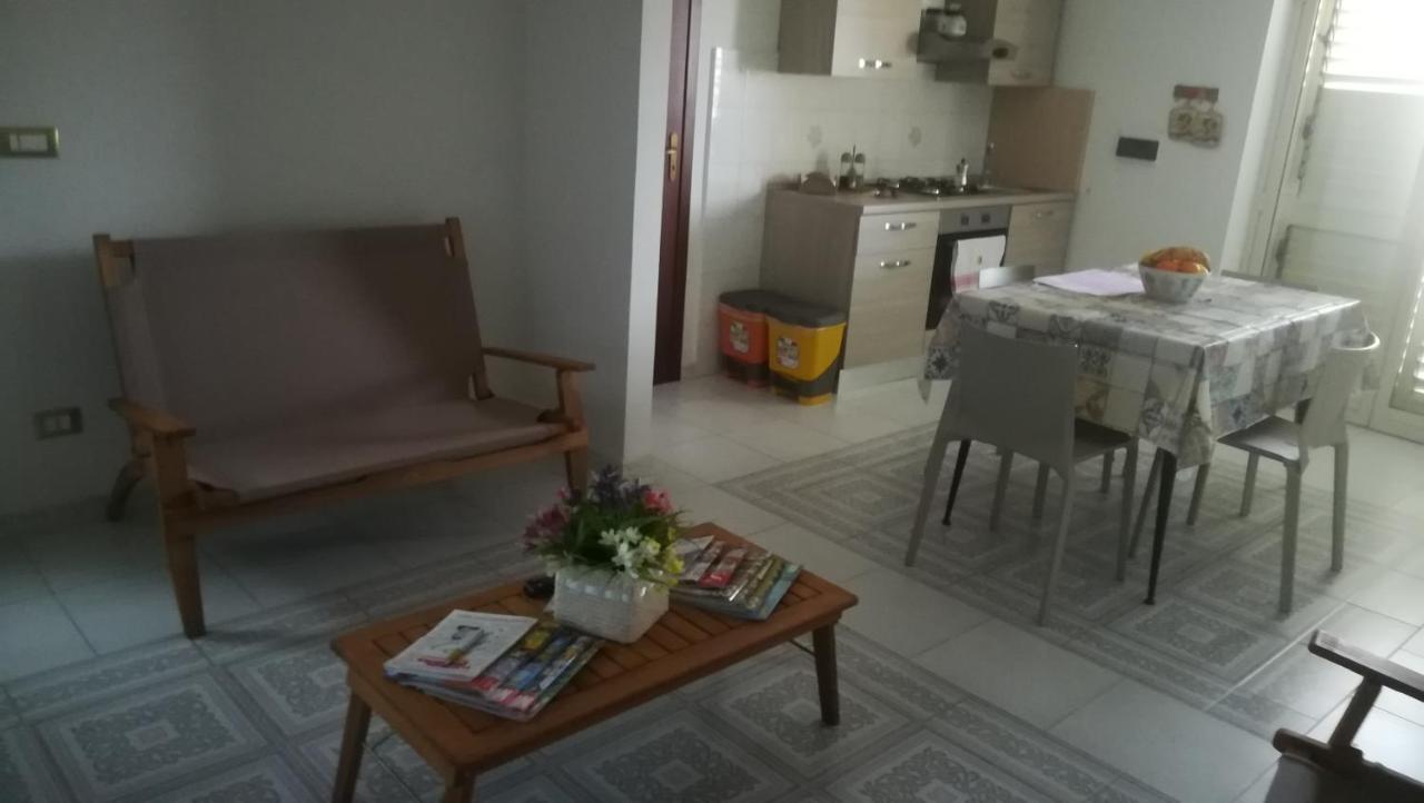 Il Laureato Apartment Reggio di Calabria Luaran gambar